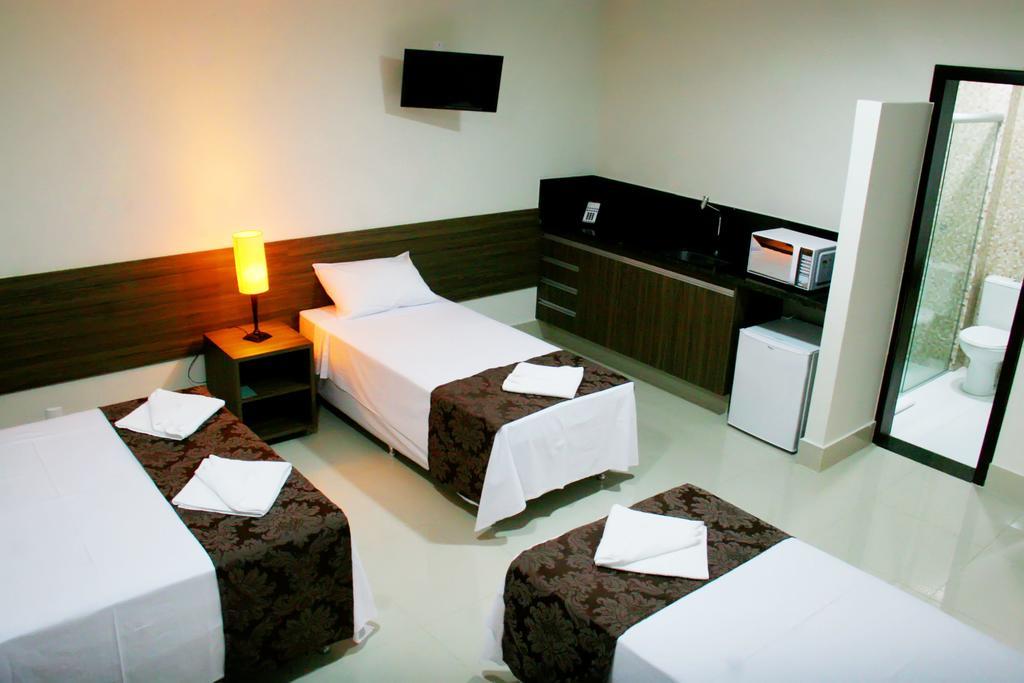 Hotel Belugi Goiânia Oda fotoğraf
